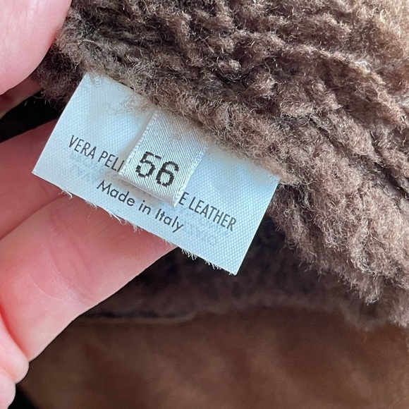 YVES SAINT LAURENT sheep skin winter coat. - Picture 5 of 11